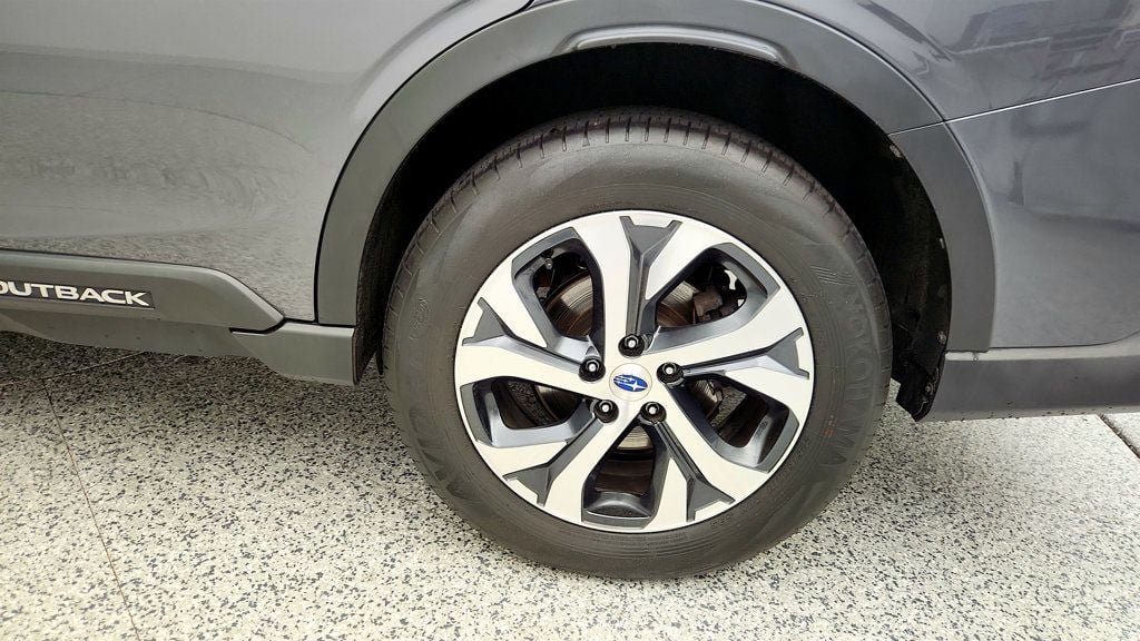 Used 2022 Subaru Outback Limited AWD/4WD image 9