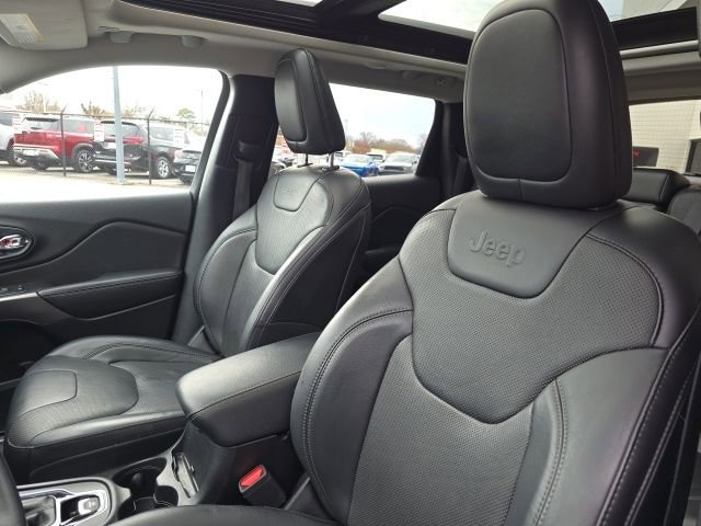 Used 2019 Jeep Cherokee Limited image 6