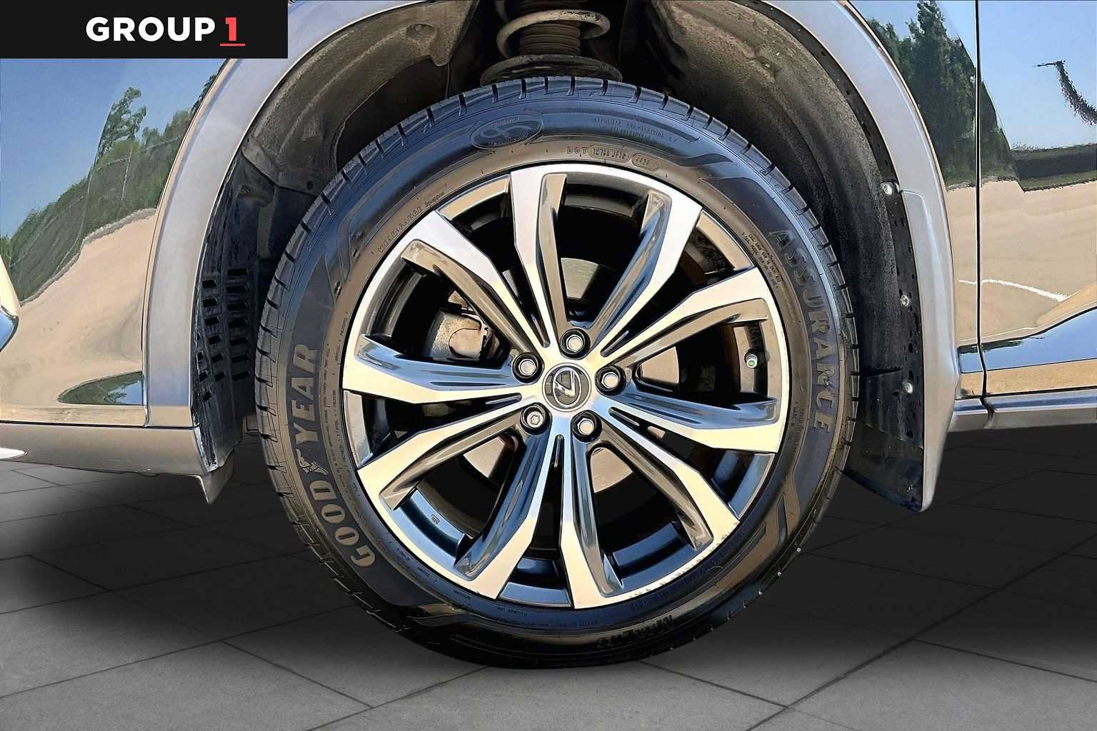 Certified 2022 Lexus RX 450hL AWD w/ Premium Package image 11
