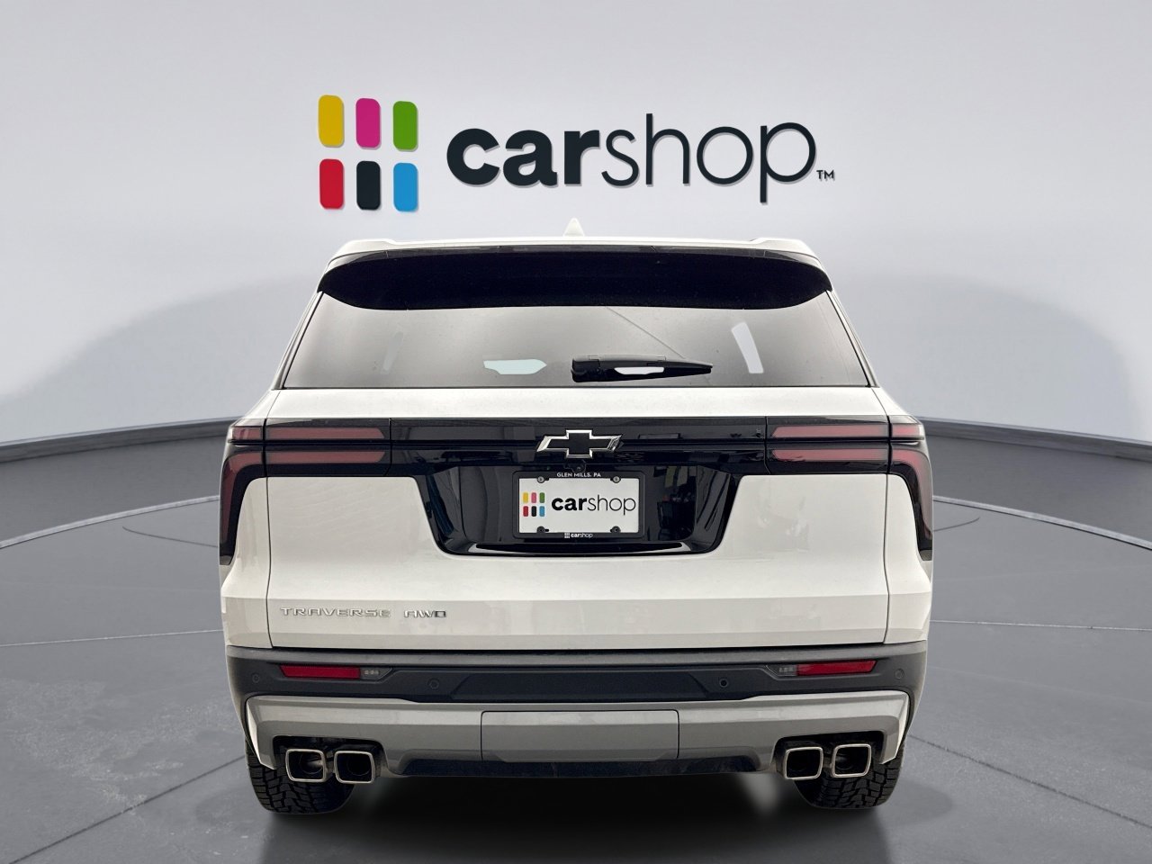 Used 2025 Chevrolet Traverse LT w/ Driver Confidence Package AWD/4WD image 4