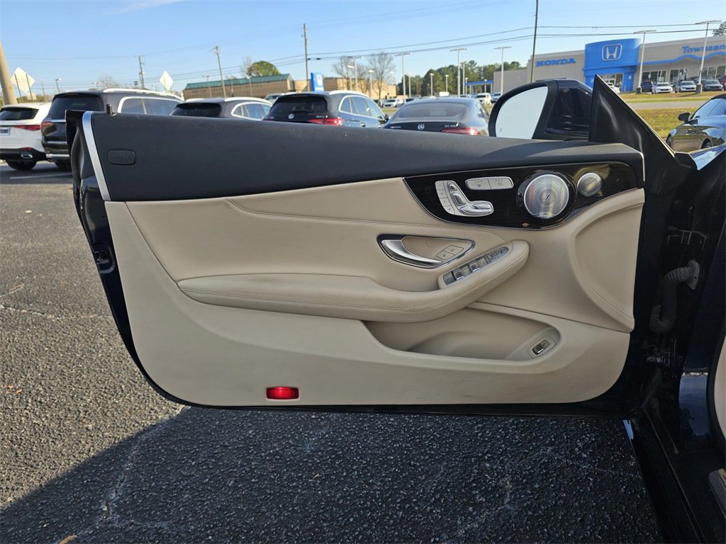 Used 2023 Mercedes-Benz C 300 4MATIC Cabriolet image 14