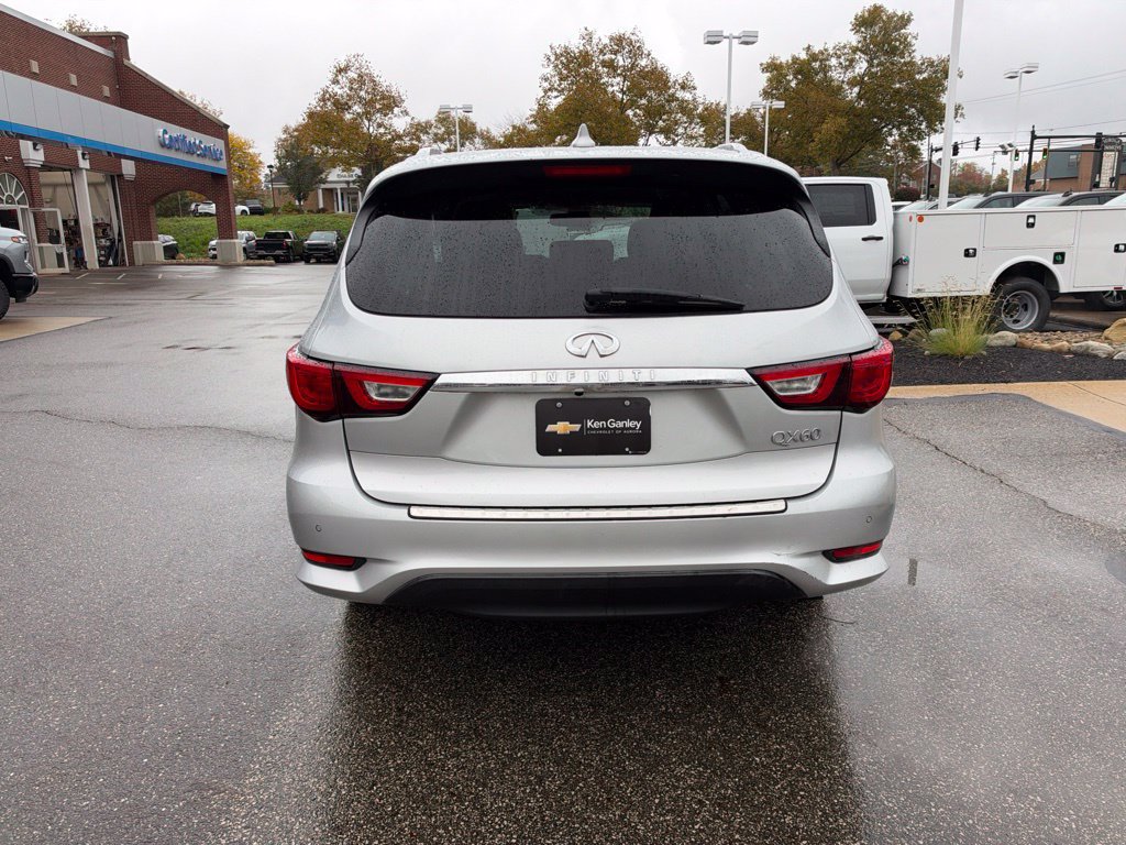 Used 2017 INFINITI QX60 Luxe w/ Premium Plus Package AWD/4WD image 16