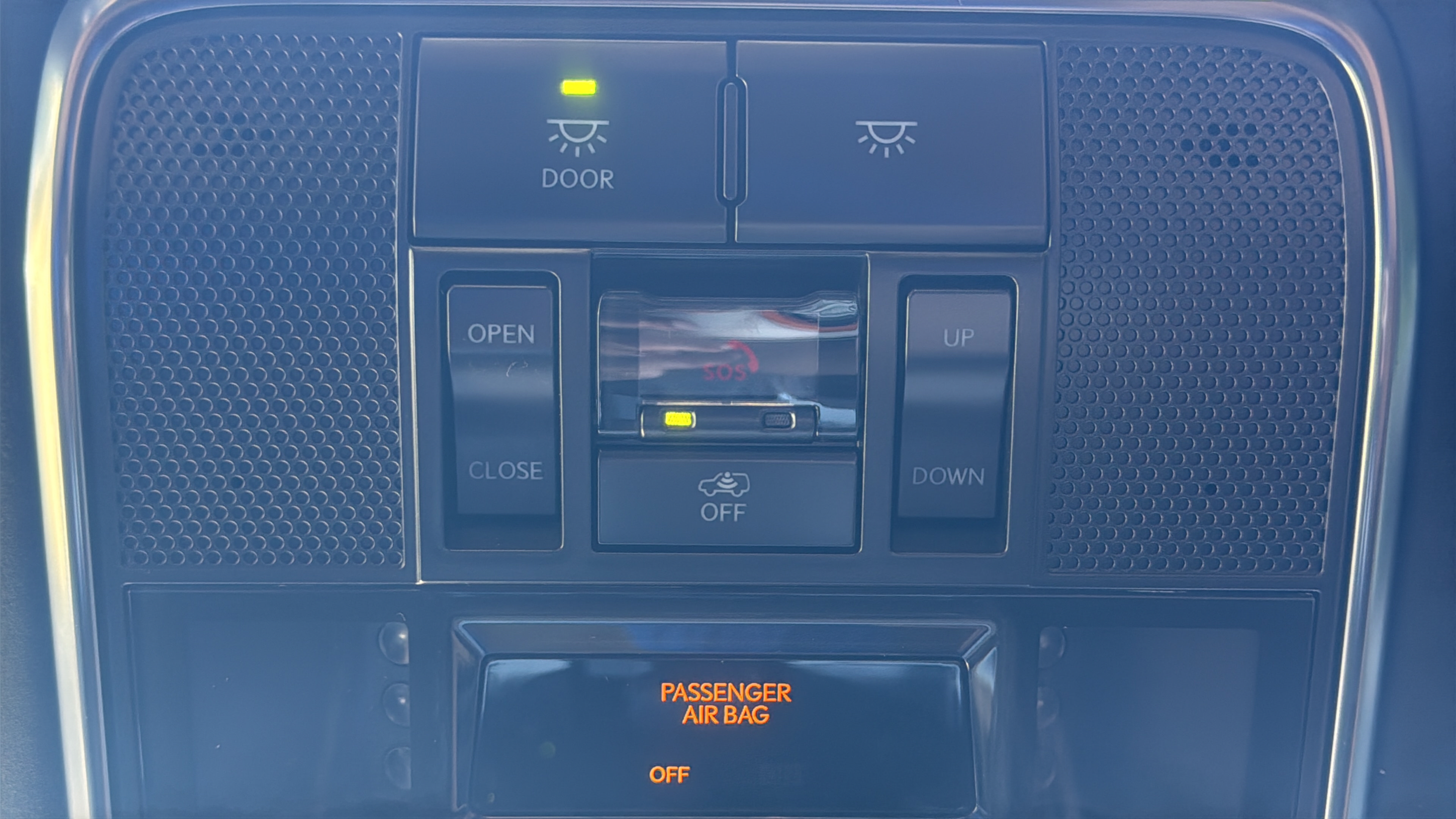 Used 2024 Lexus LX 600 4WD w/ Luxury Package image 22