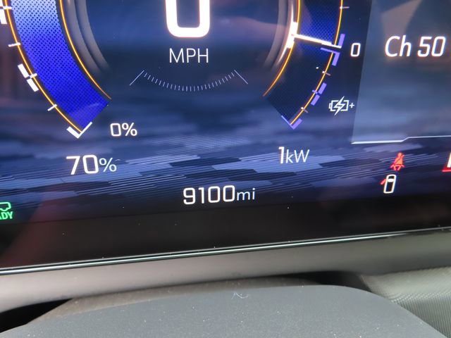 Used 2025 Chevrolet Silverado EV LT AWD/4WD image 23