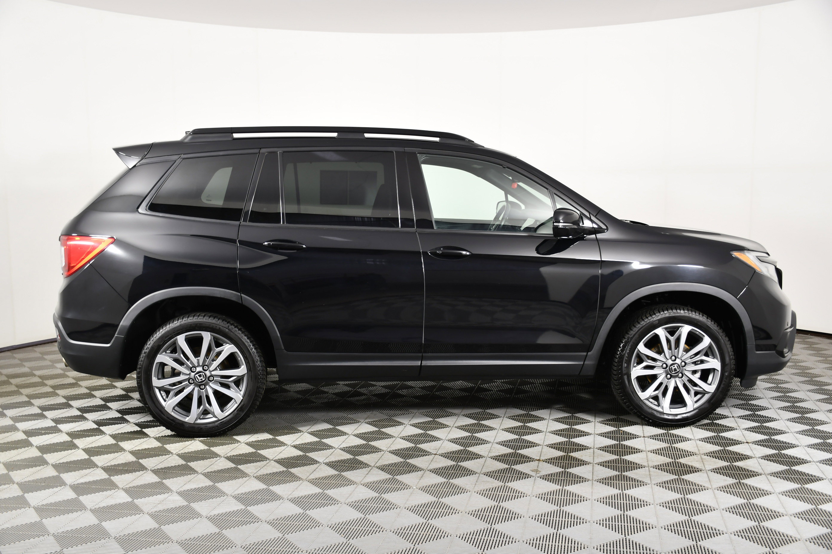 Used 2020 Honda Passport Elite image 5