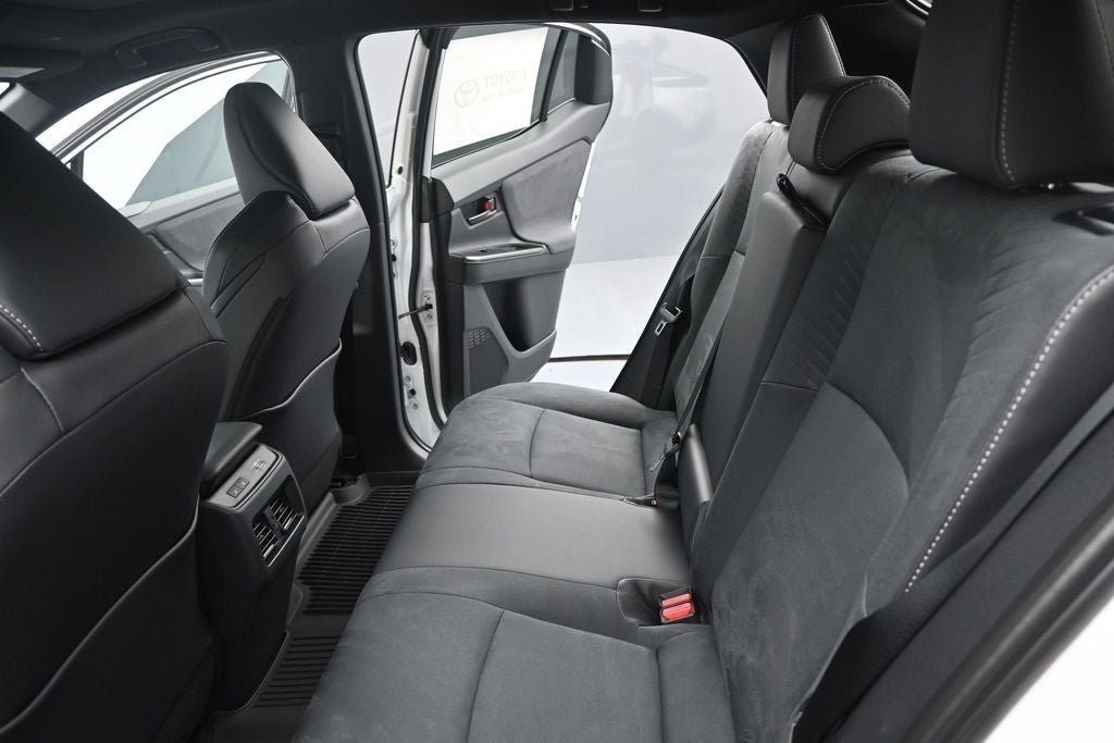 New 2026 Toyota C-HR AWD/4WD image 17
