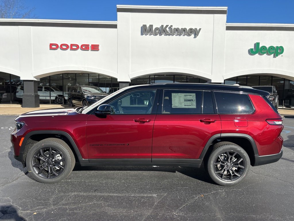 New 2025 Jeep Grand Cherokee L Limited image 1