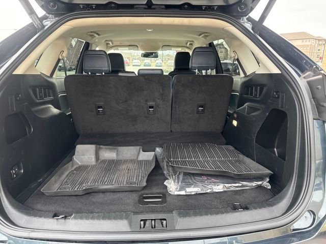 Used 2022 Ford Edge SEL w/ Sport Appearance Package image 17