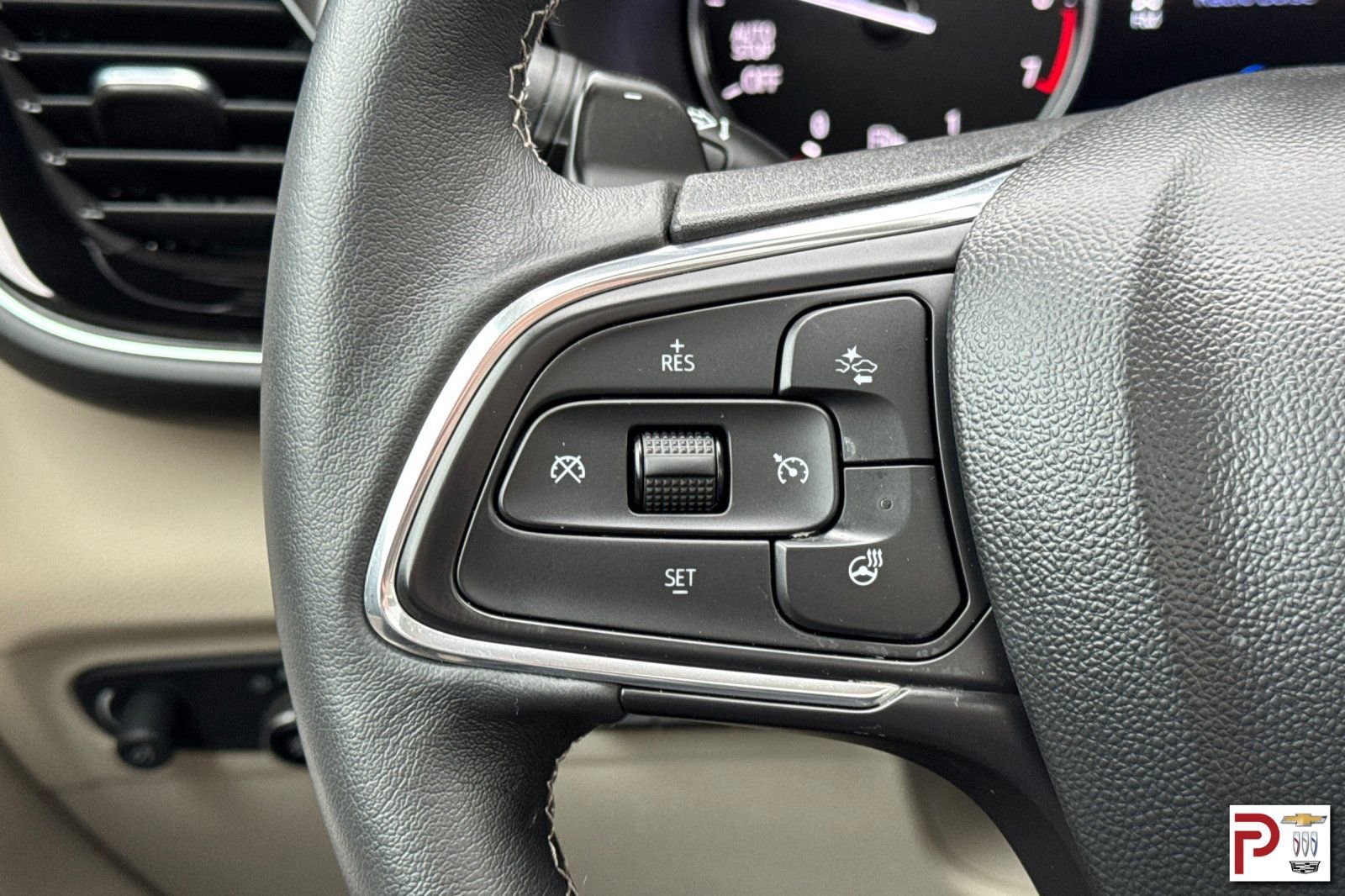 Certified 2023 Buick Envision Avenir image 28