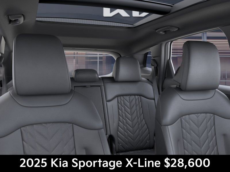 Used 2025 Kia Sportage X-Line w/ Premium Package image 27