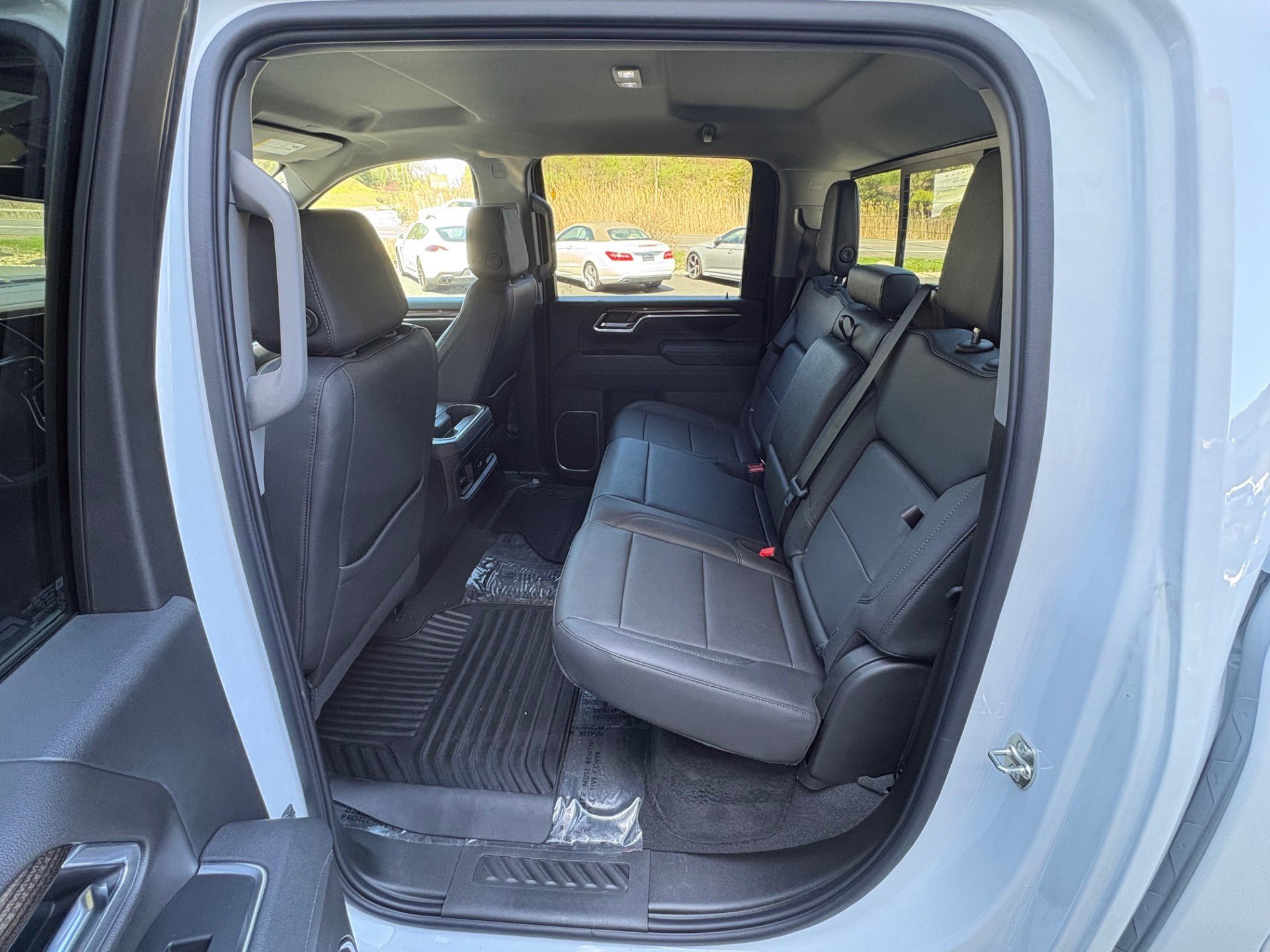 Used 2026 Chevrolet Silverado 3500 LT w/ All Star Edition AWD/4WD image 5