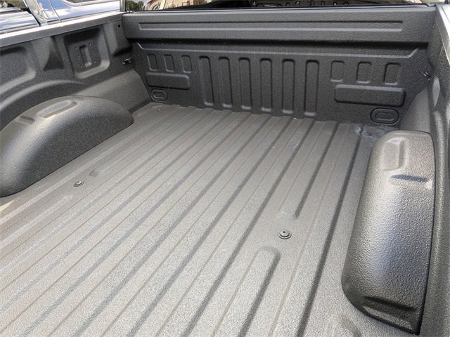 Used 2019 Ford F250 XLT w/ XLT Premium Package image 6