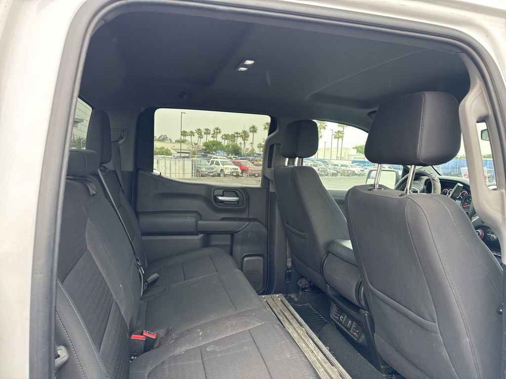 Used 2021 Chevrolet Silverado 1500 LT AWD/4WD image 11