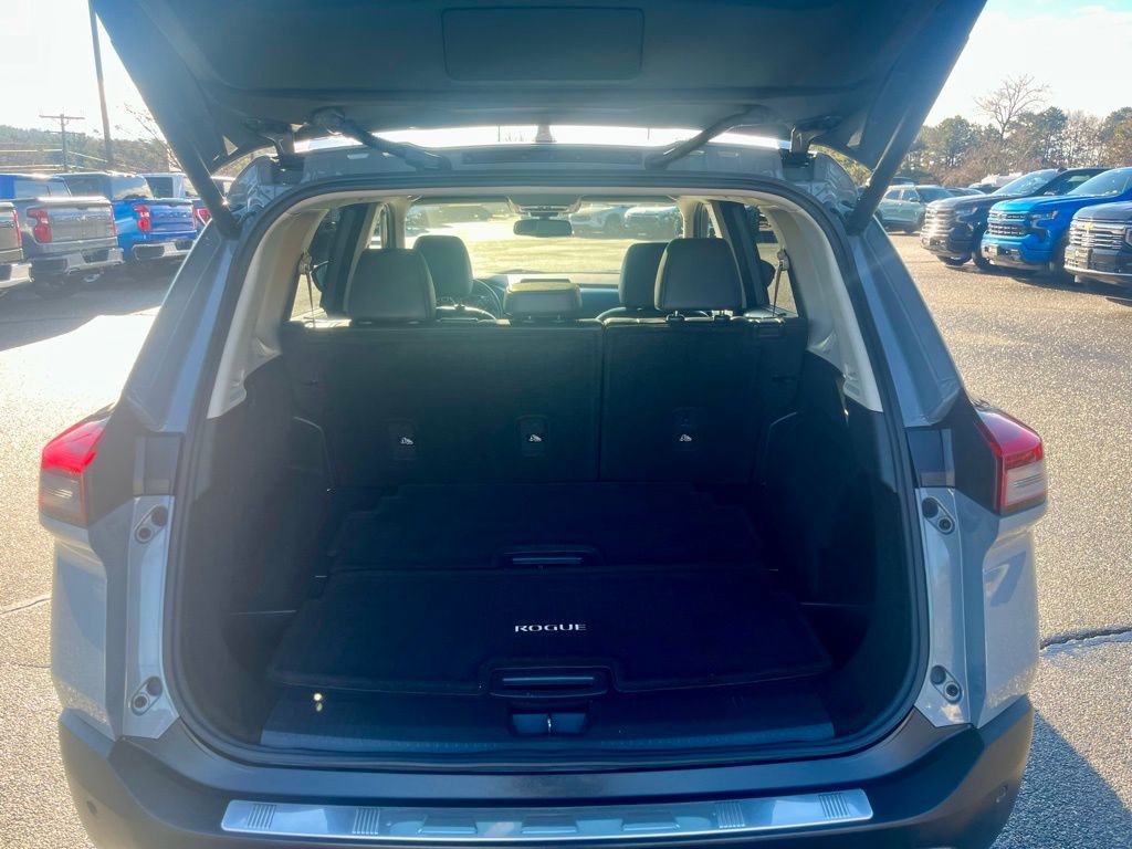 Used 2021 Nissan Rogue SL image 5