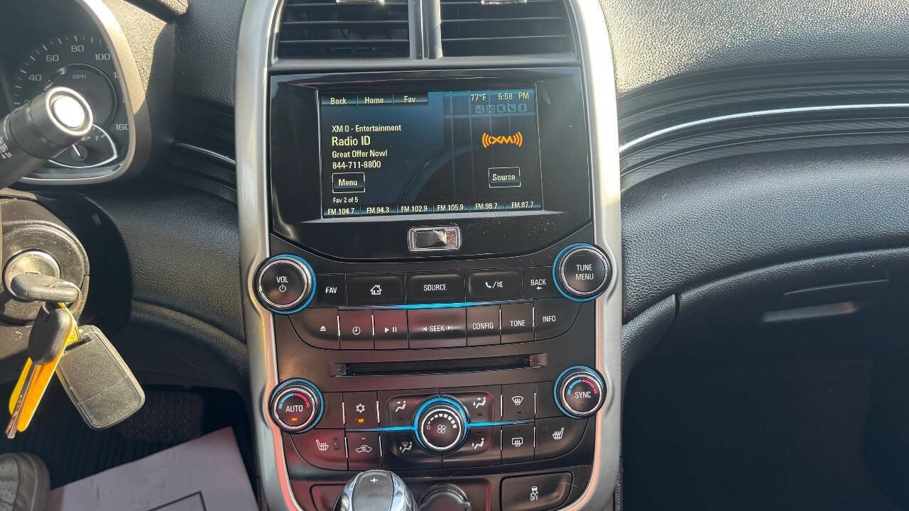 Used 2016 Chevrolet Malibu LTZ FWD image 18