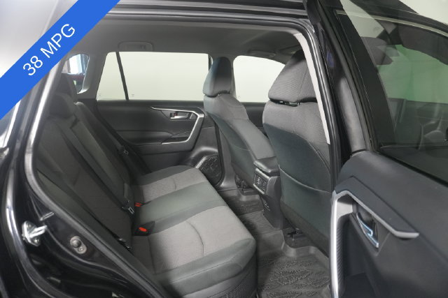 Used 2024 Toyota RAV4 AWD Hybrid image 23
