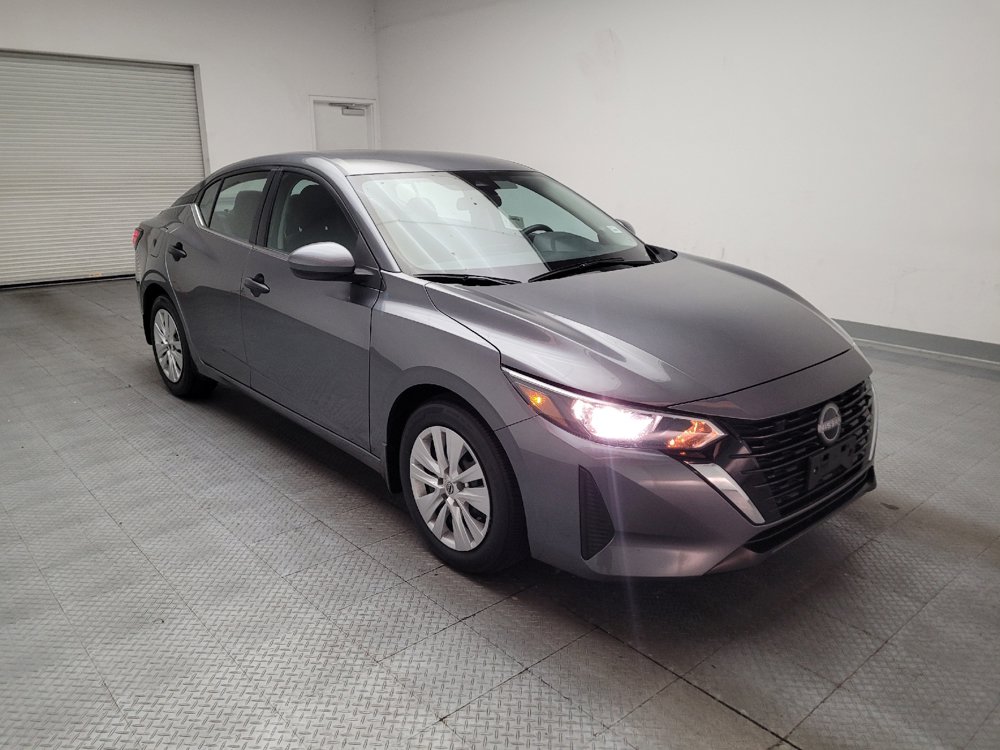 Used 2025 Nissan Sentra S FWD image 13