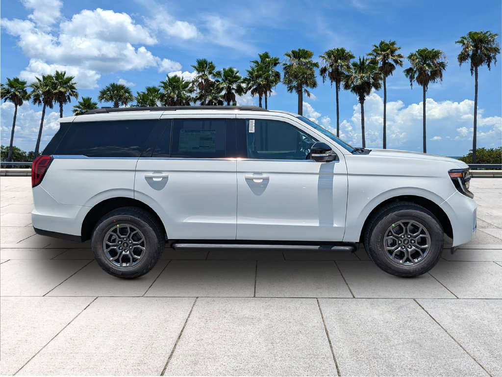New 2027 Ford Expedition Active RWD image 8