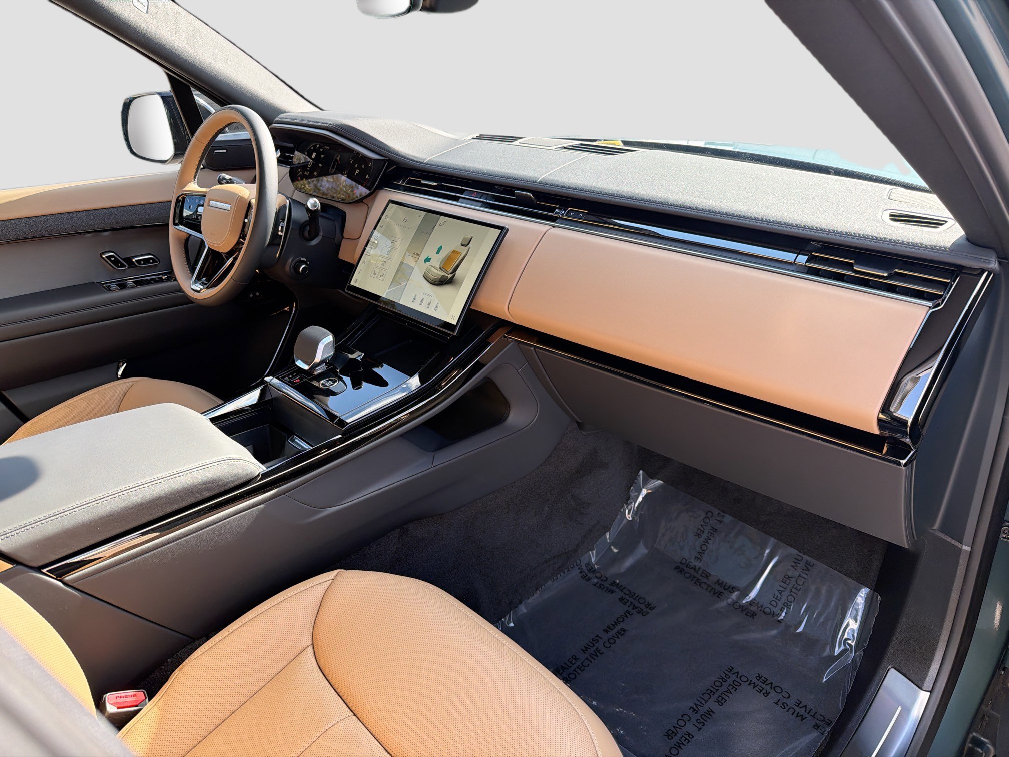 New 2026 Land Rover Range Rover Sport Dynamic SE image 14