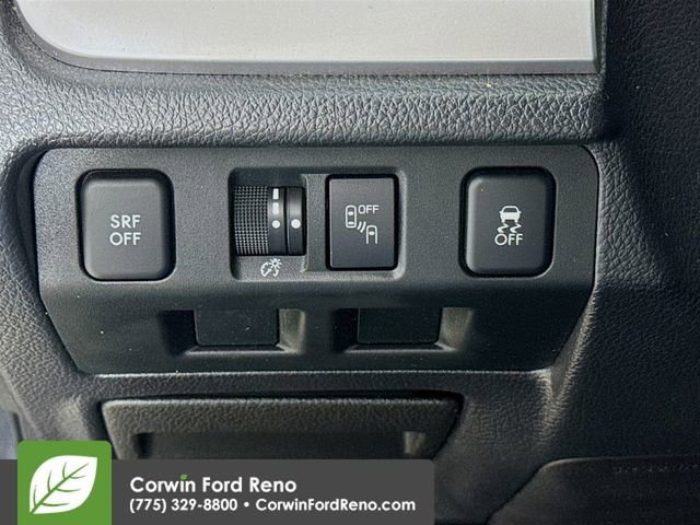 Used 2017 Subaru Forester 2.5i Premium image 10