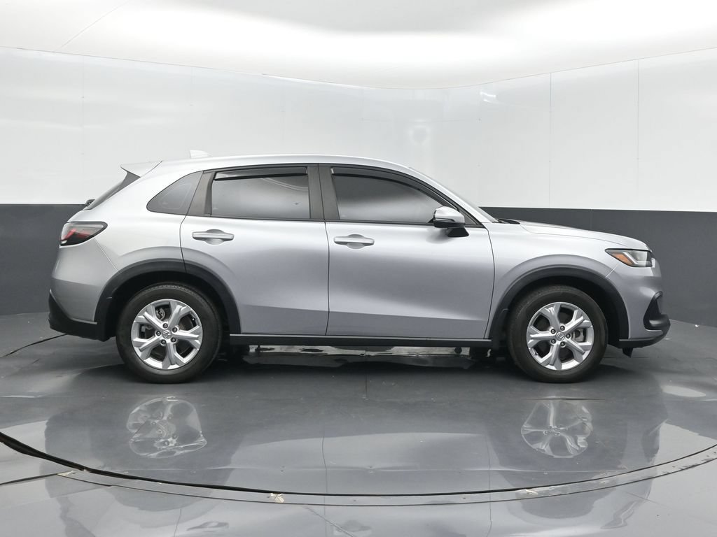 Used 2024 Honda HR-V LX image 5
