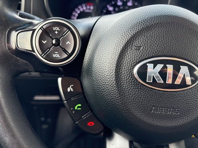 Used 2019 Kia Soul + image 20