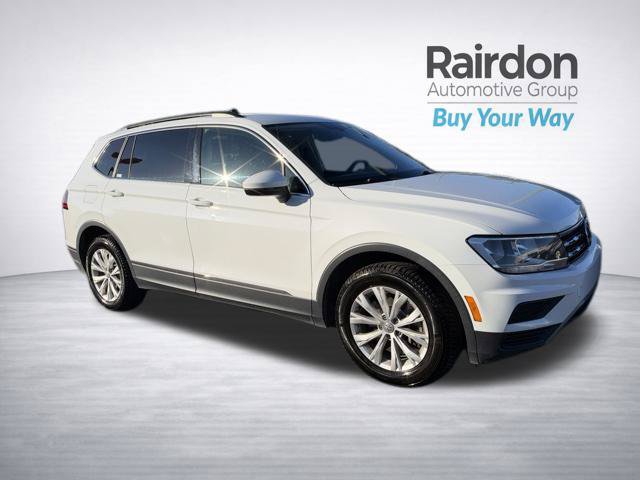 Used 2018 Volkswagen Tiguan SE w/ 3rd Row Seat Package