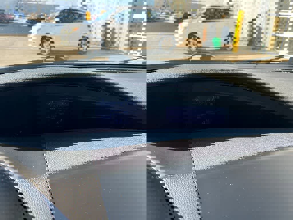 Used 2012 MAZDA MAZDA3 i Touring image 33