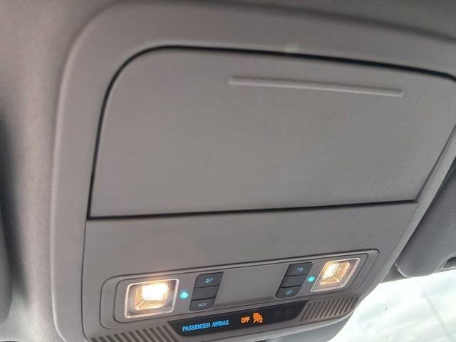 Used 2022 Ford Explorer XLT image 30