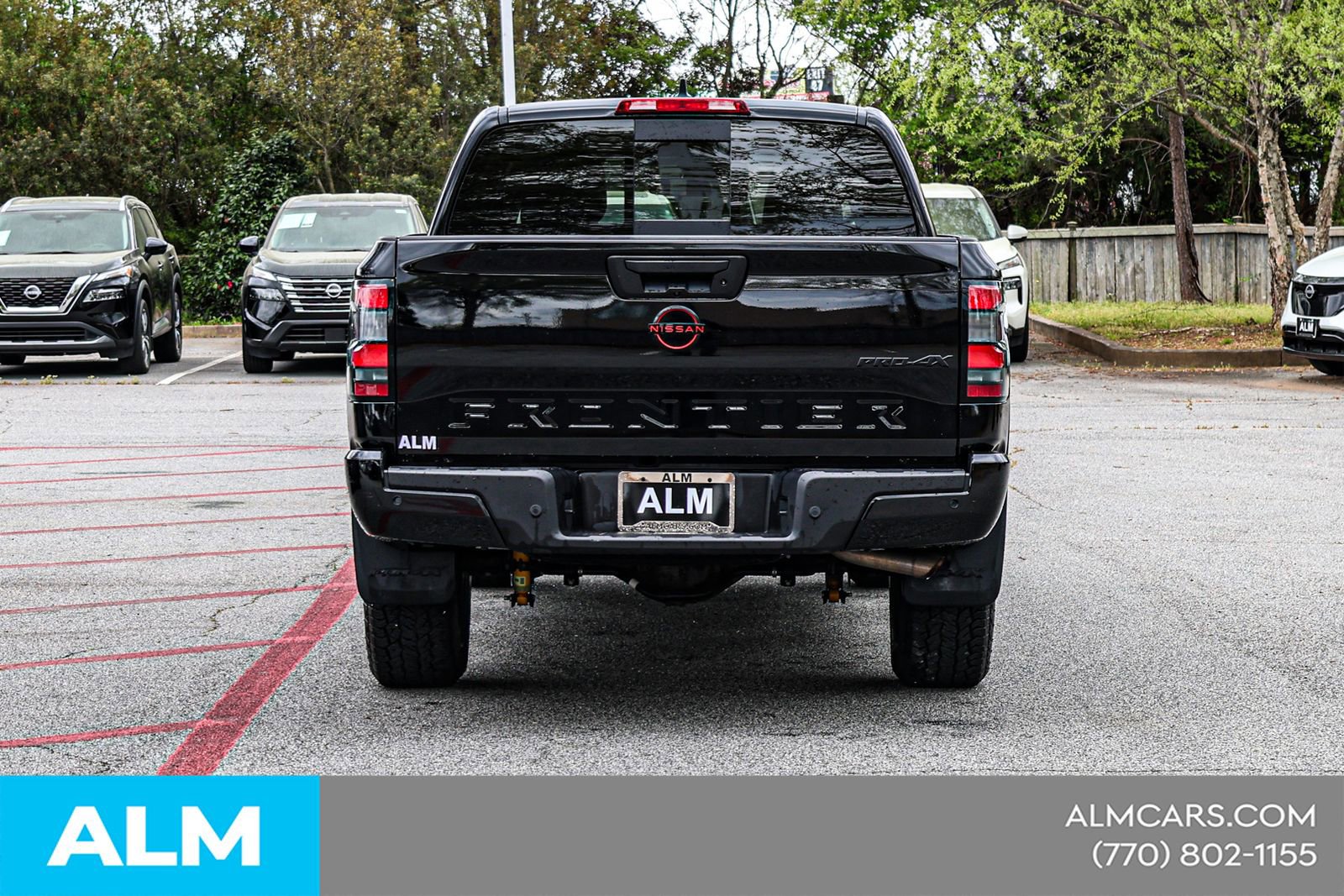 Used 2024 Nissan Frontier PRO-4X w/ Technology Package image 13