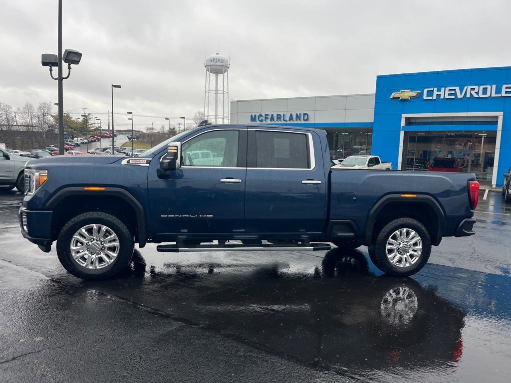 Used 2020 GMC Sierra 2500 Denali w/ Technology Package AWD/4WD image 2