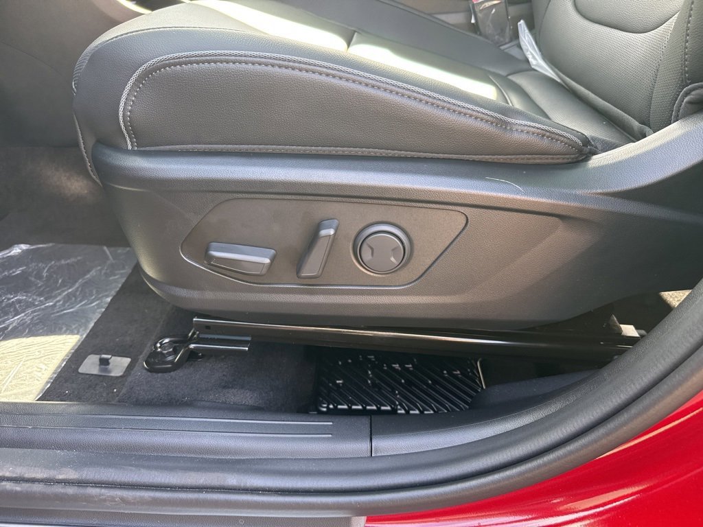 New 2026 Hyundai Tucson Limited image 13