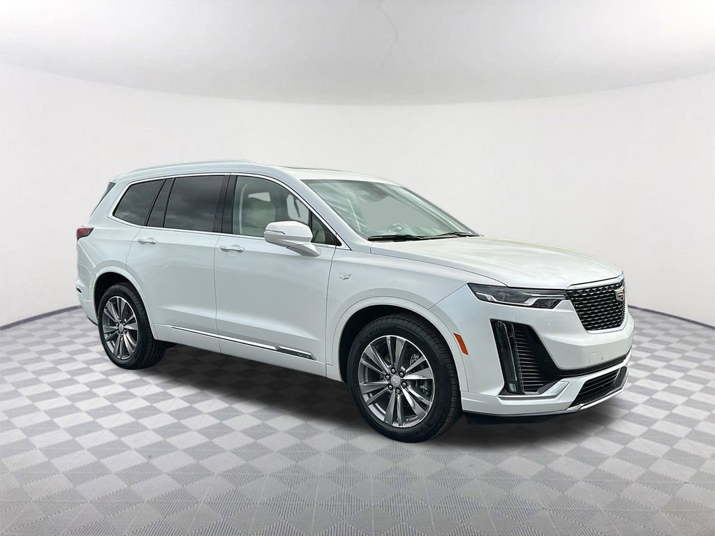 Certified 2022 Cadillac XT6 Premium Luxury image 7