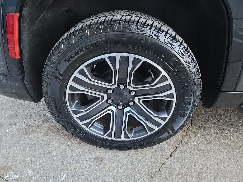 Used 2024 Jeep Wagoneer Series II image 25