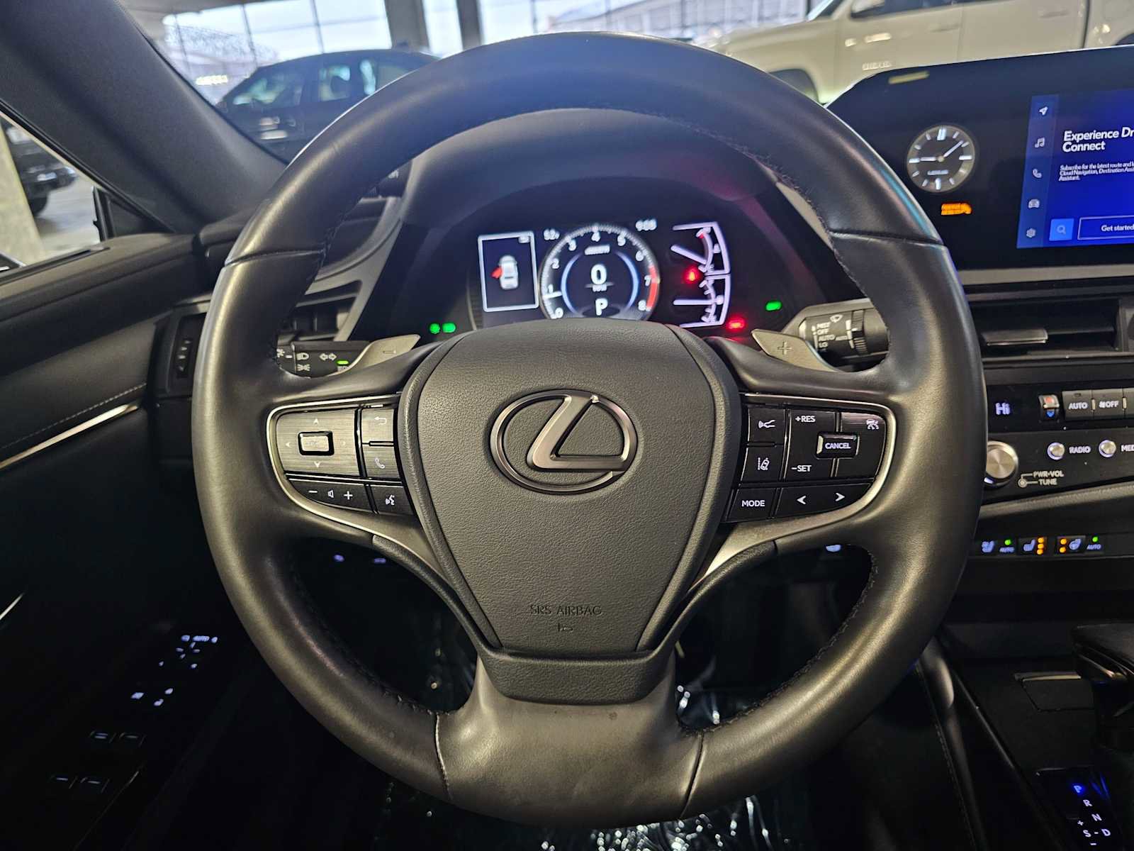 Used 2023 Lexus ES 250 w/ Premium Package image 11