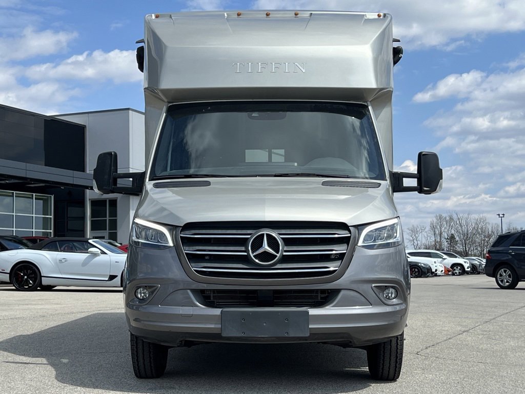 Used 2020 Mercedes-Benz Sprinter 3500 image 4
