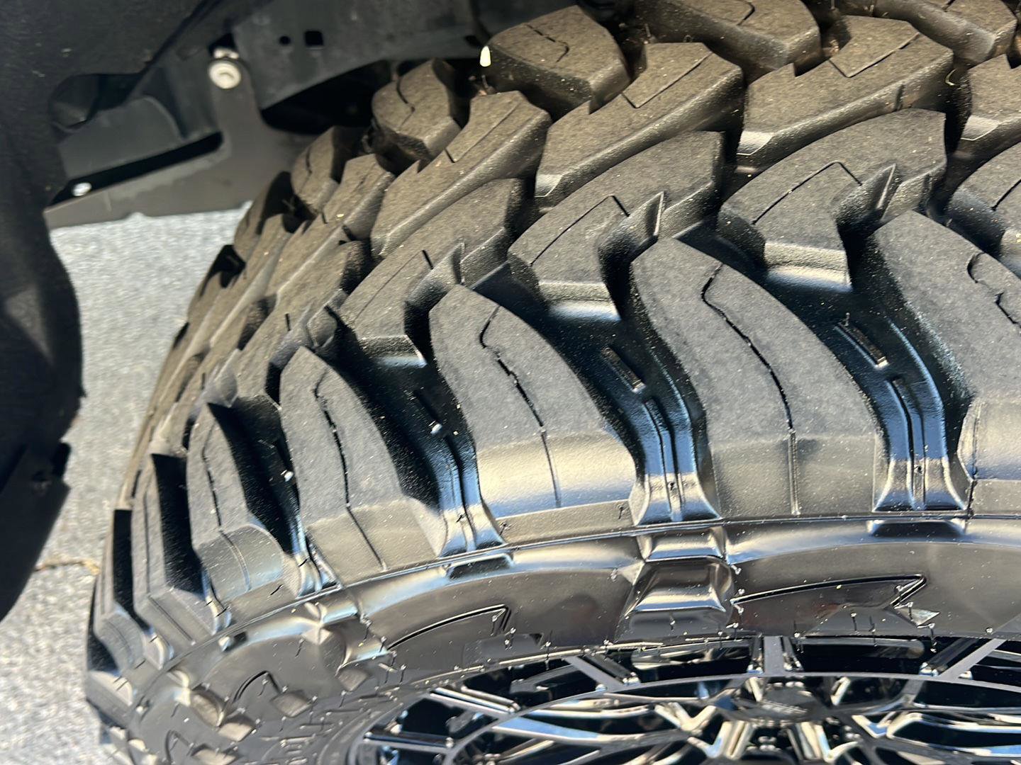 Used 2025 Ford F150 Raptor AWD/4WD image 45