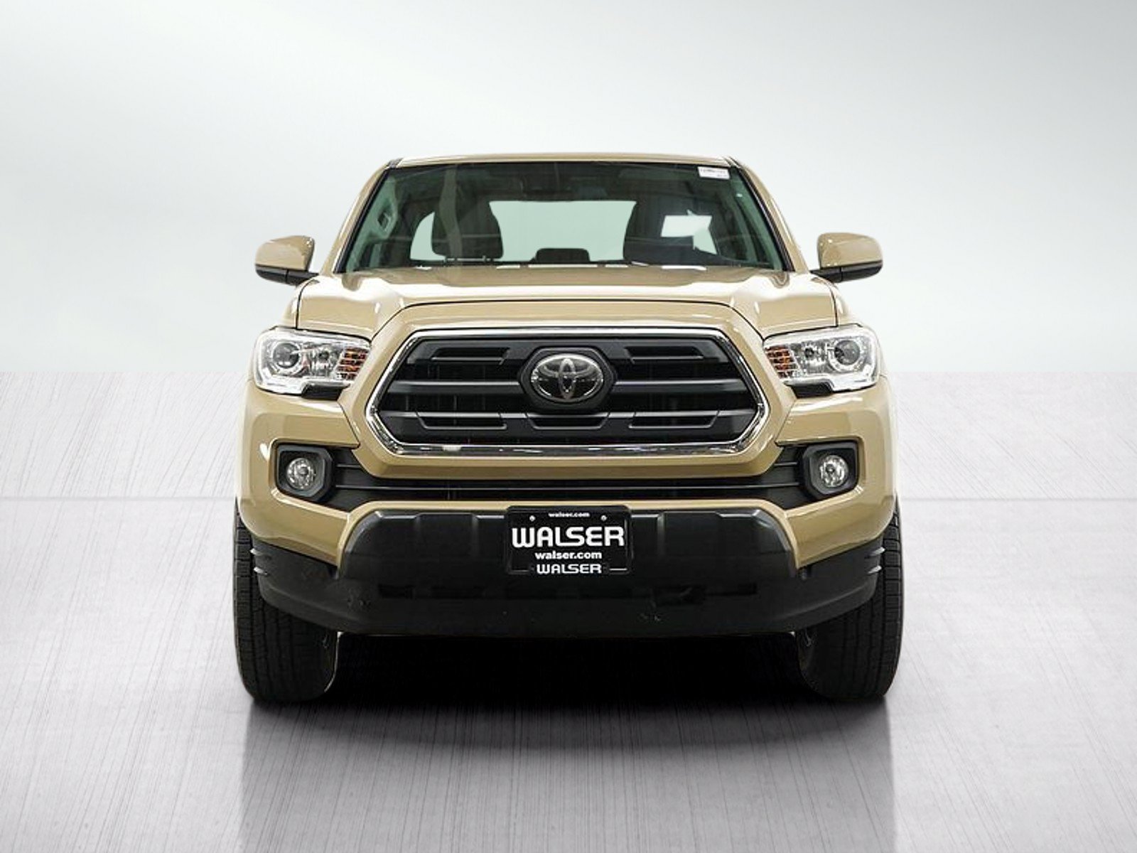 Used 2019 Toyota Tacoma SR5 RWD image 8