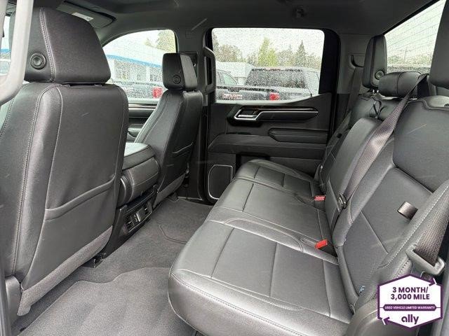 Certified 2026 GMC Sierra 1500 SLT image 11