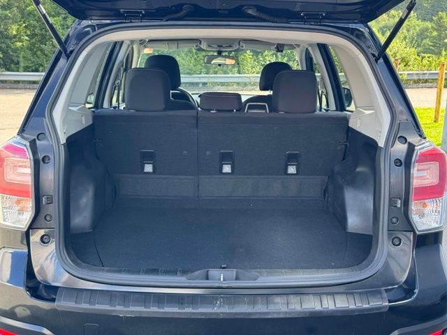 Used 2017 Subaru Forester 2.5i w/ Alloy Wheel Package AWD/4WD image 25