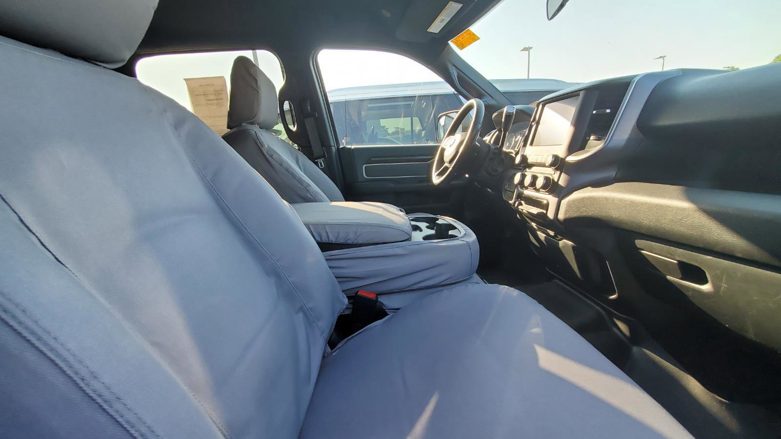 Used 2022 RAM 2500 Big Horn AWD/4WD image 4