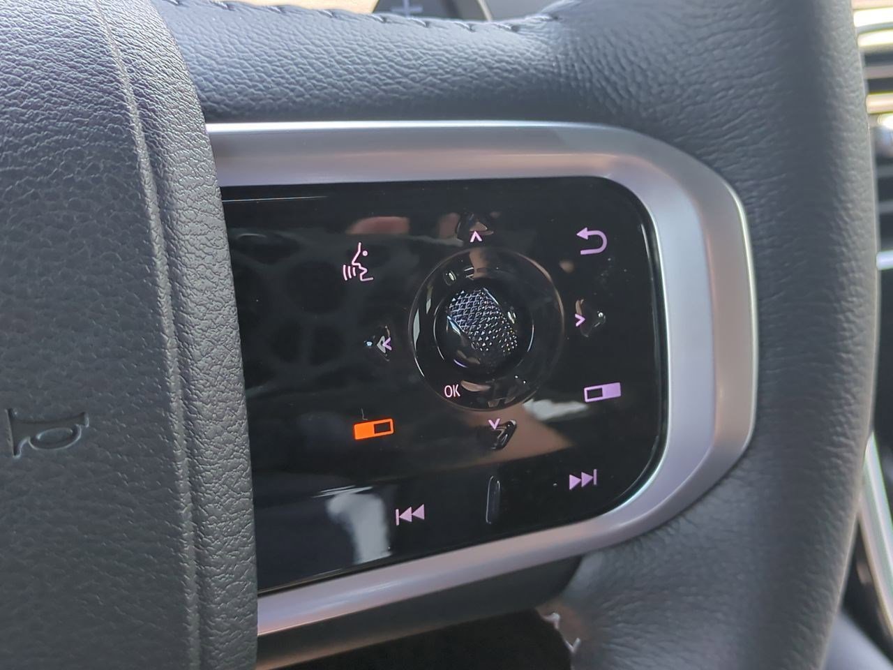 New 2025 Nissan Armada Platinum w/ Convenience Package AWD/4WD image 19