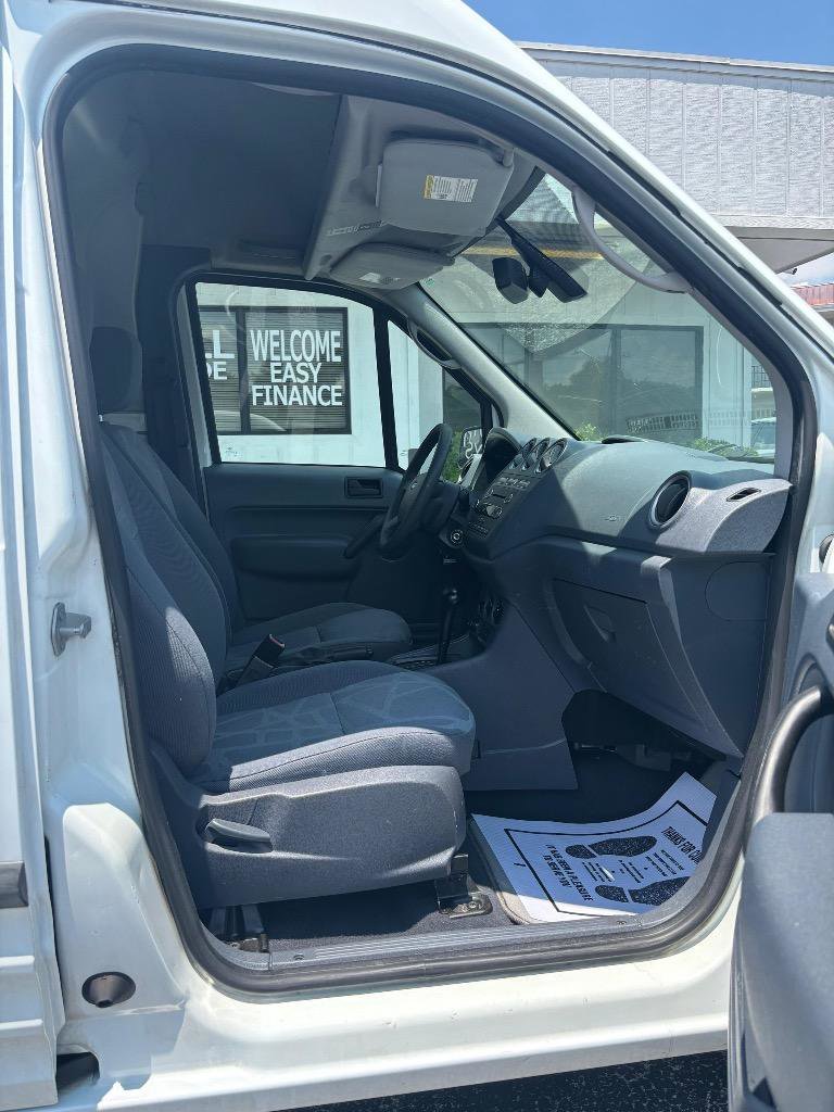 Used 2013 Ford Transit Connect XLT image 29