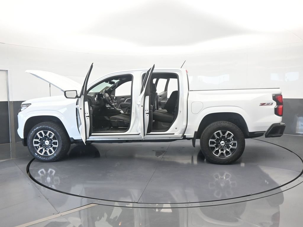 Used 2023 Chevrolet Colorado Z71 image 73