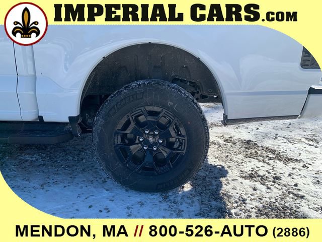 New 2025 Ford F150 Lightning XLT image 8