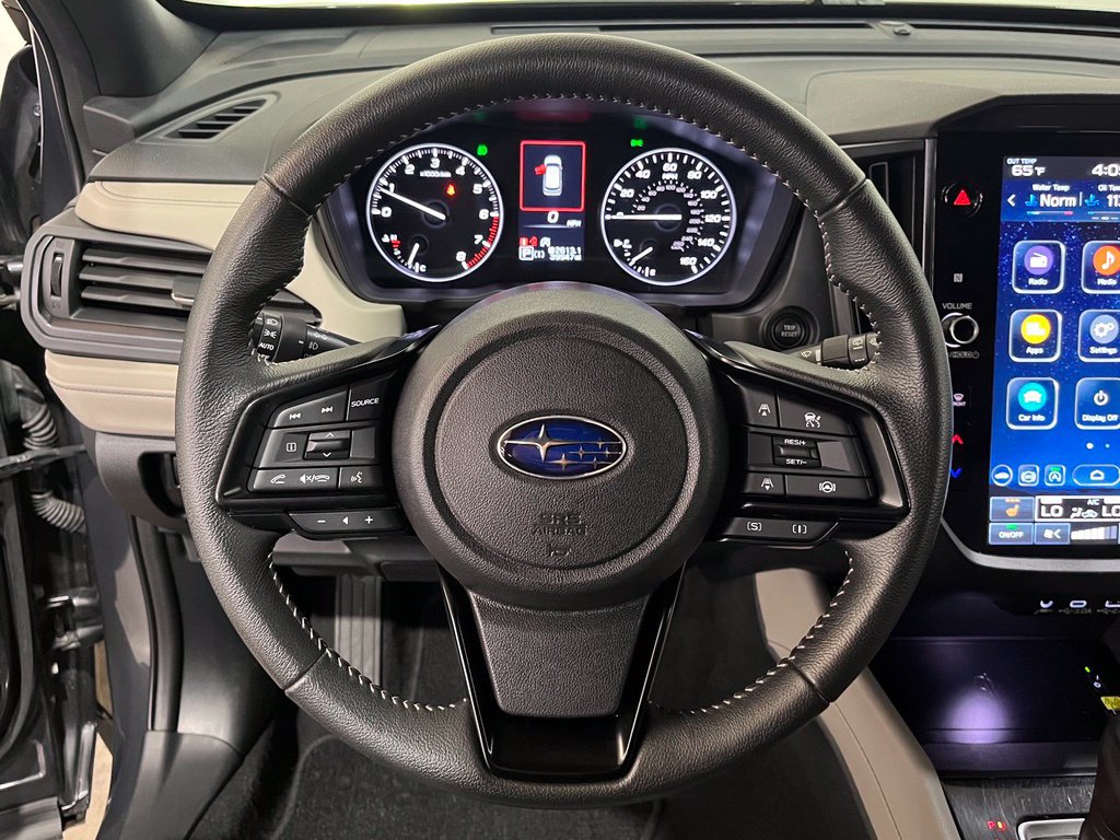 Used 2025 Subaru Forester Premium AWD/4WD image 20