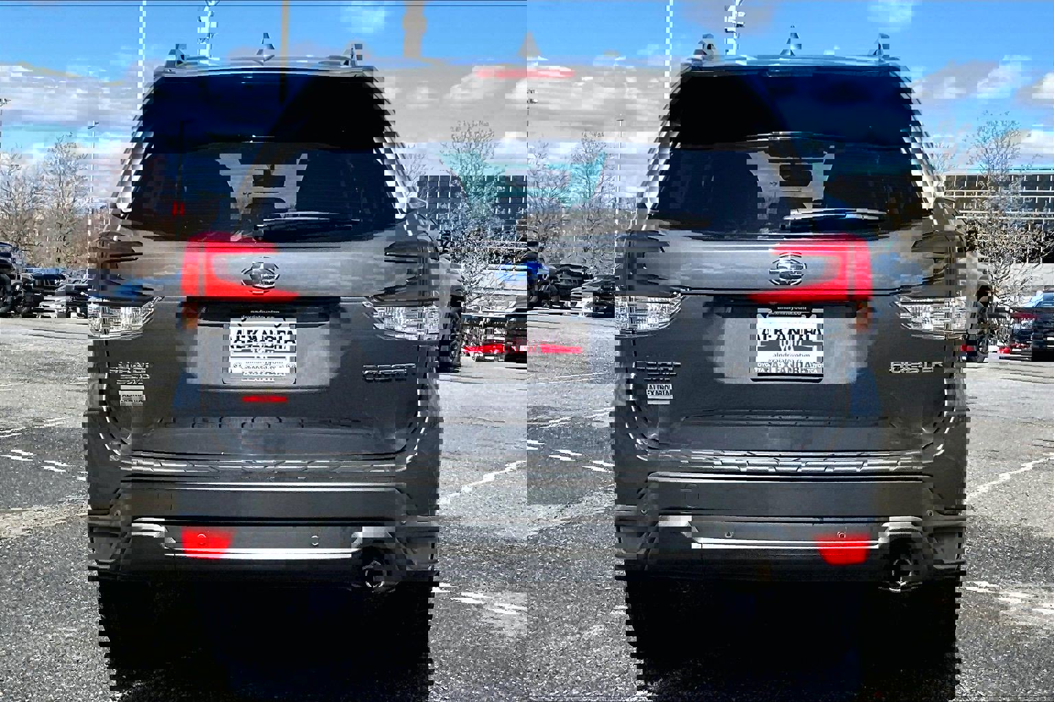 Used 2022 Subaru Forester Limited image 4