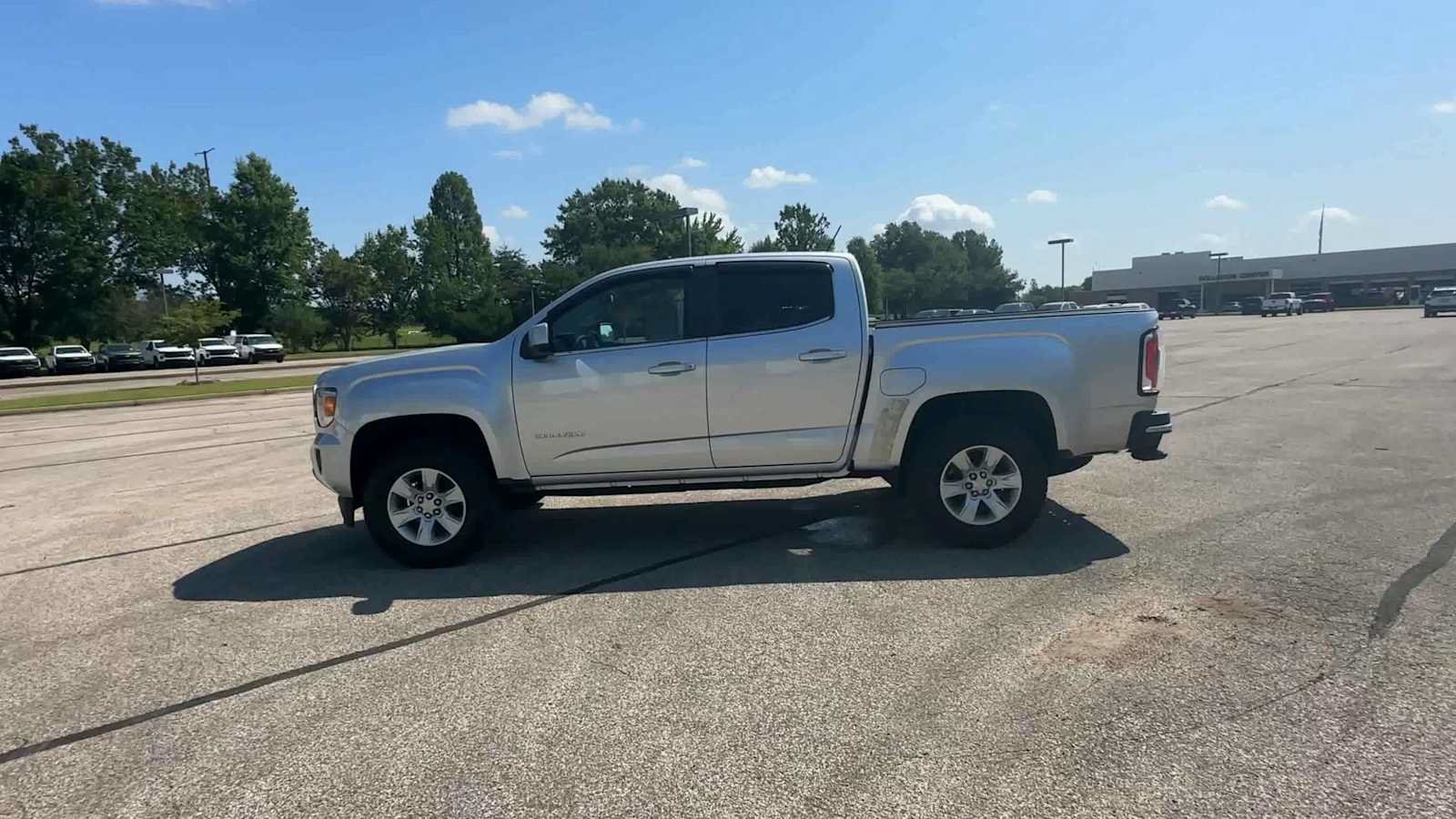 Used 2015 GMC Canyon SLE w/ SLE Convenience Package RWD image 5