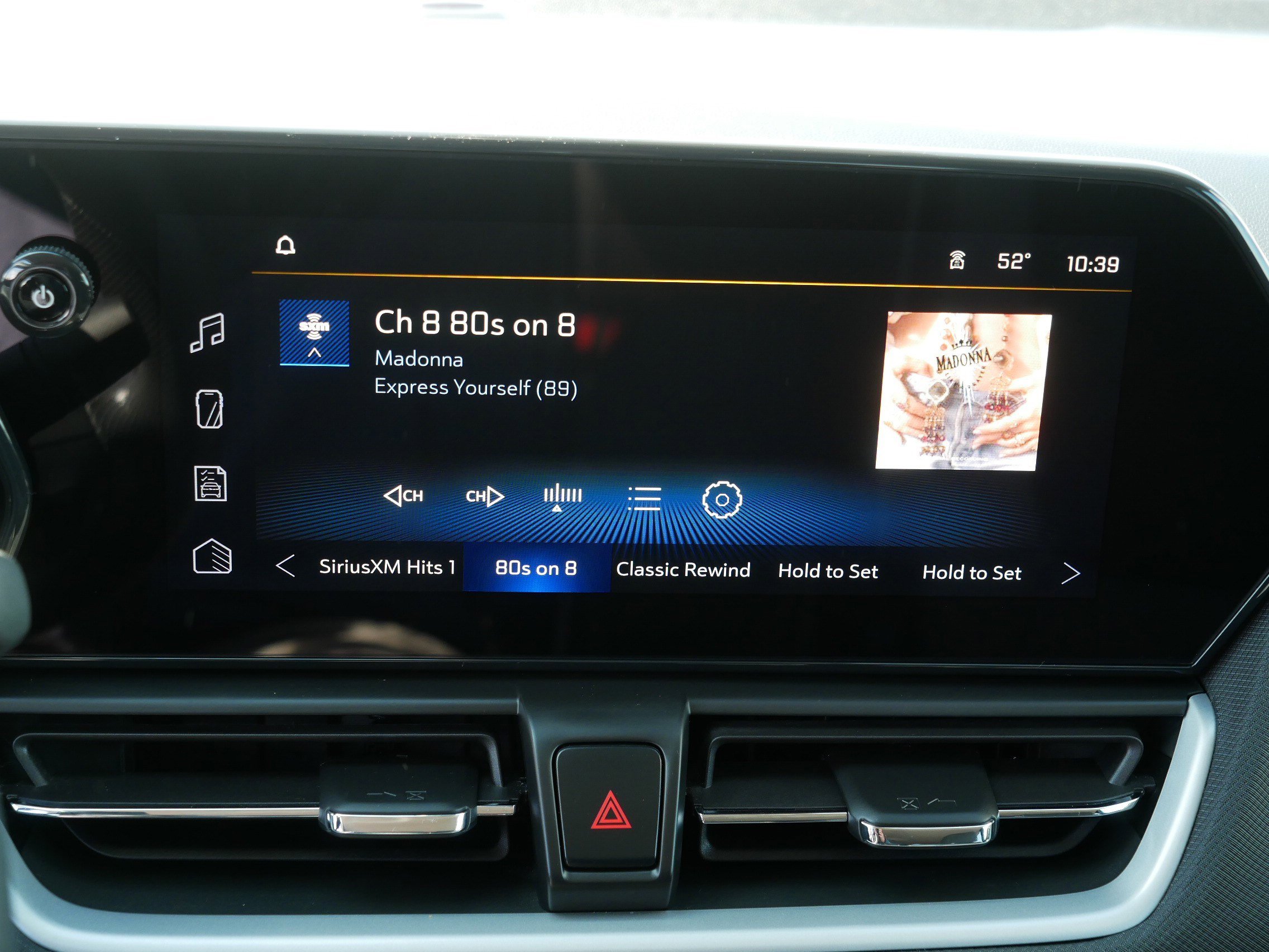 Used 2024 Chevrolet TrailBlazer LS w/ LS Convenience Package FWD image 22