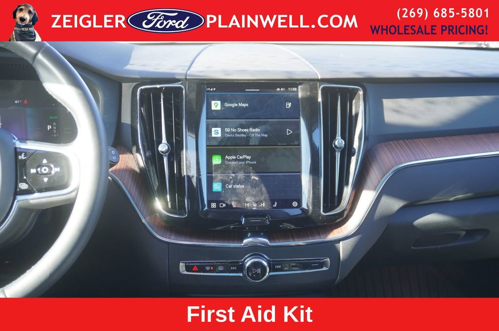 Used 2023 Volvo XC60 T8 Plus w/ Protection Package Premier image 15